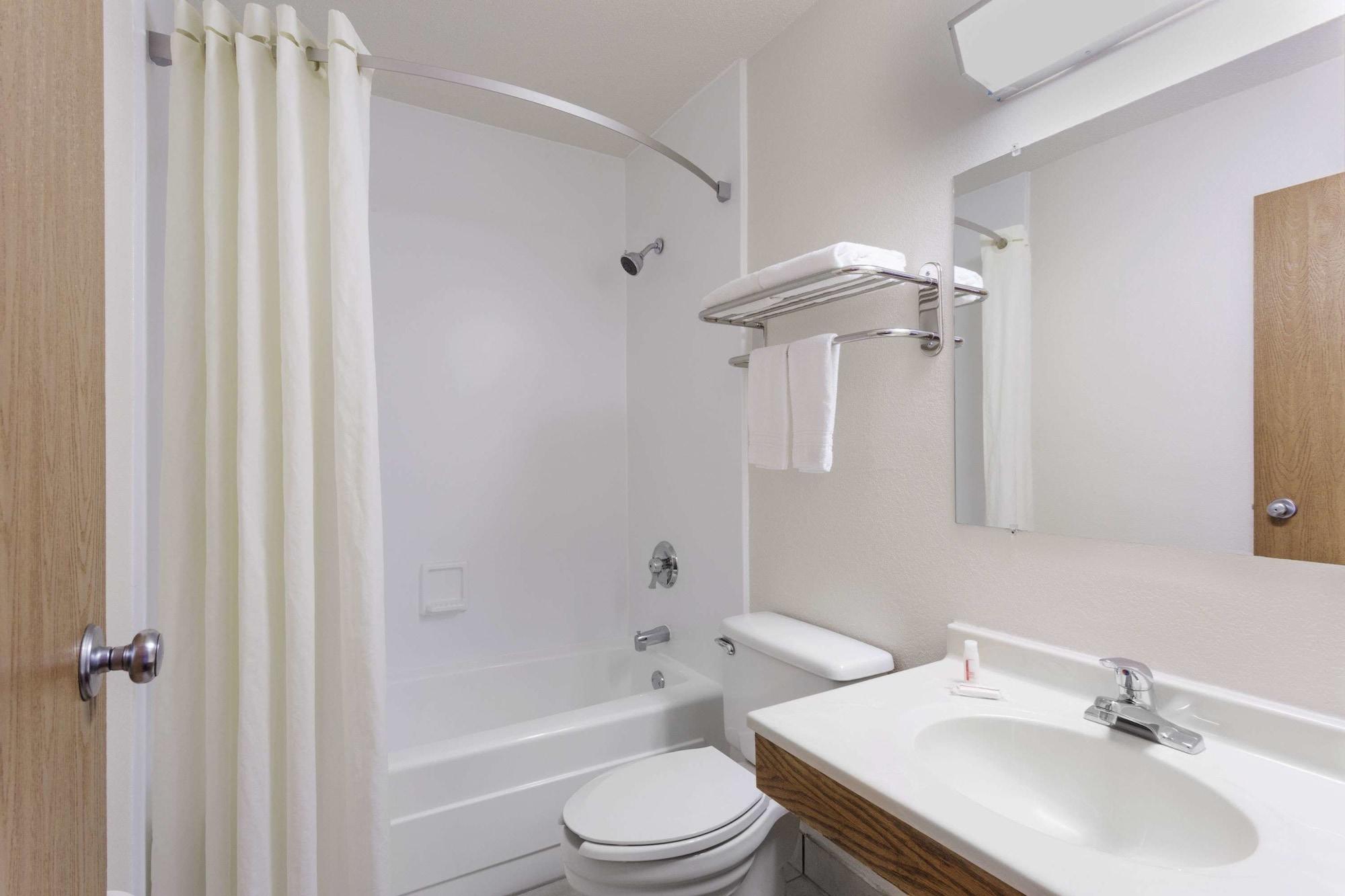 Hotel Super 8 By Wyndham Dumfries/Quantico Chambre photo